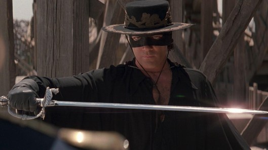 The Ace Black Movie Blog: Movie Review: The Mask Of Zorro (1998)